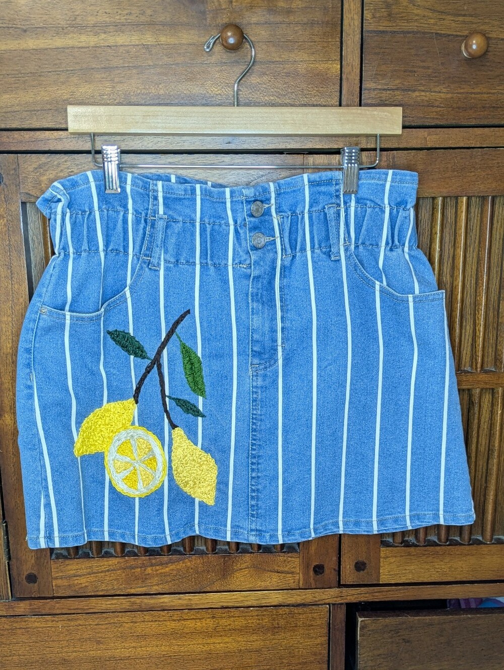 Striped Denim Skirt With Lemon Design